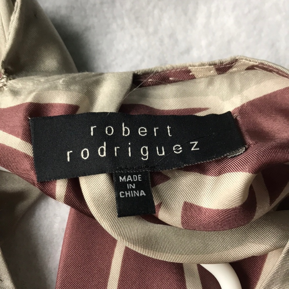 Robert Rodriguez 100% Silk Cinched Dress - Picture 6 of 7